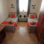 Joseph 2, Charming Retreat With Park Views And Close To The Airport Appartement