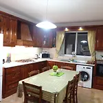 Joseph 2, Charming Retreat With Park Views And Close To The Airport Siggiewi