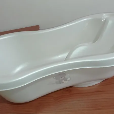 Joseph 2, Stylish Corner Flat With Open Views And Close To The Airport Siggiewi