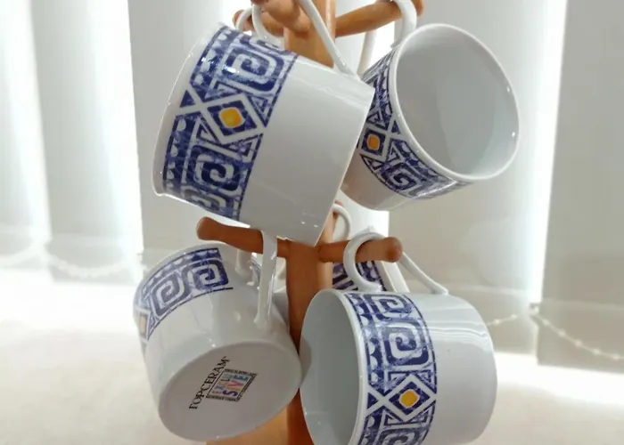 Joseph 2, Stylish Corner Flat With Park Views And Close To The Airport * Siggiewi